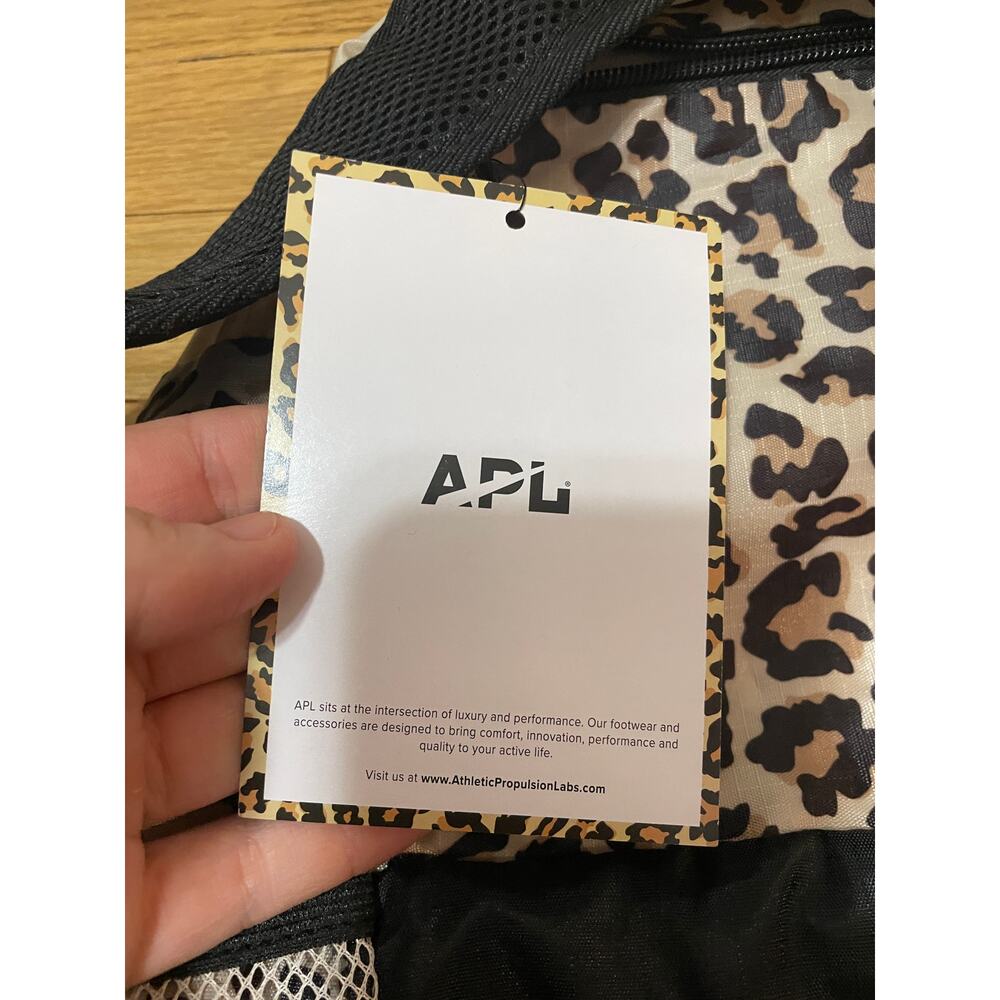 Apl Athletic Propulsion Labs Light Packable Trave… - image 3